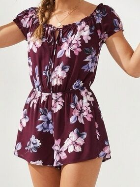 KENDALL + KYLIE Floral Off-The-Shoulder Romper | Boho Coquette Aesthetic | XS